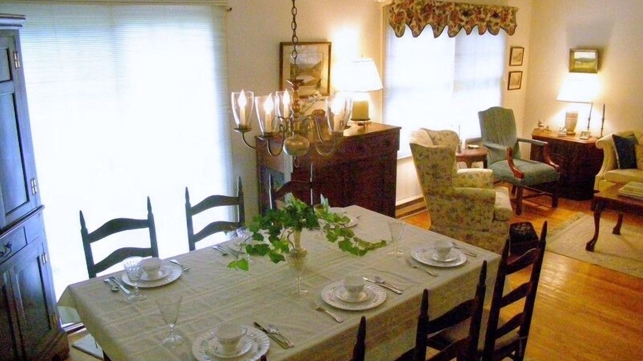 Photo of Bedroom in Miller Southside