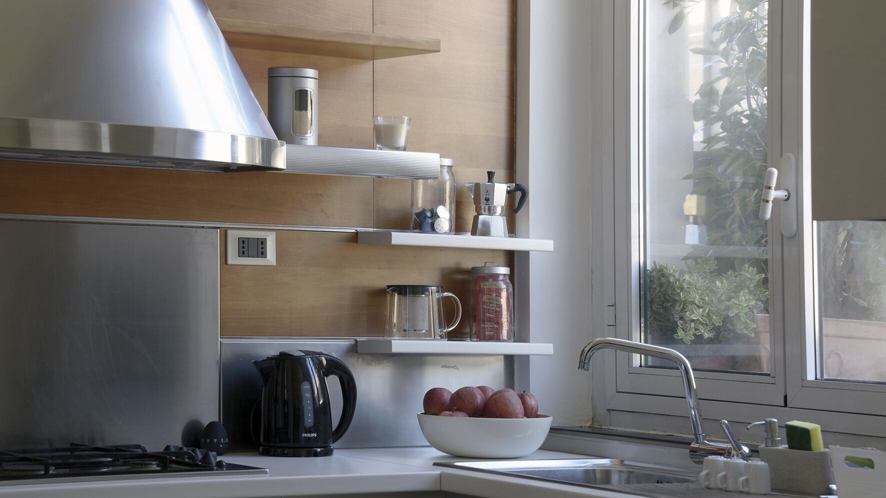 Photo of Kitchen in Genoa Historical Centre