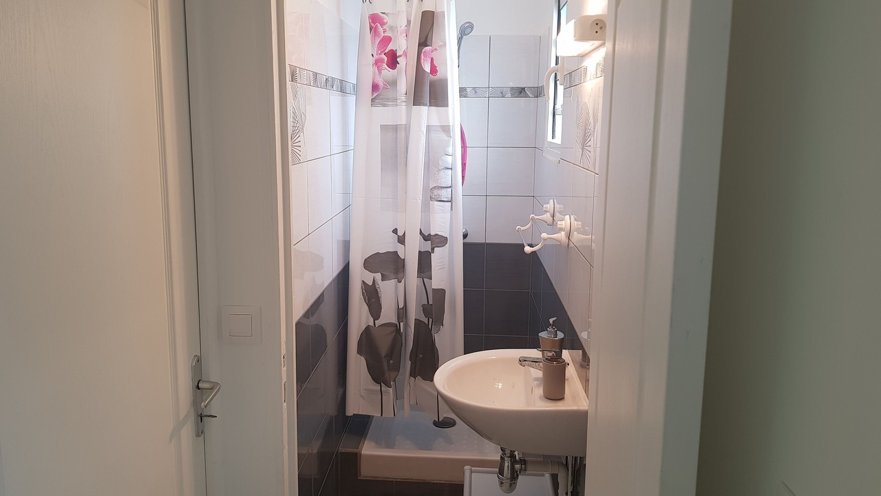 Photo of Bathroom in Le Moule
