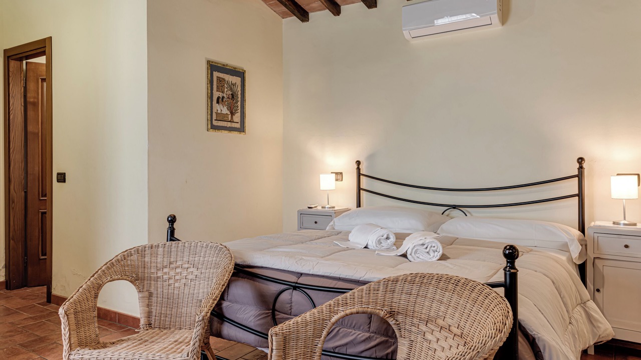 Photo of Bedroom in Calci