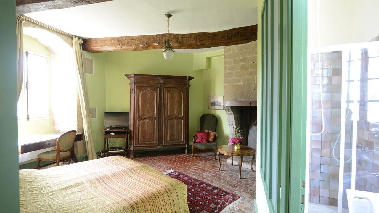 Photo of Bedroom in Saint-Glen