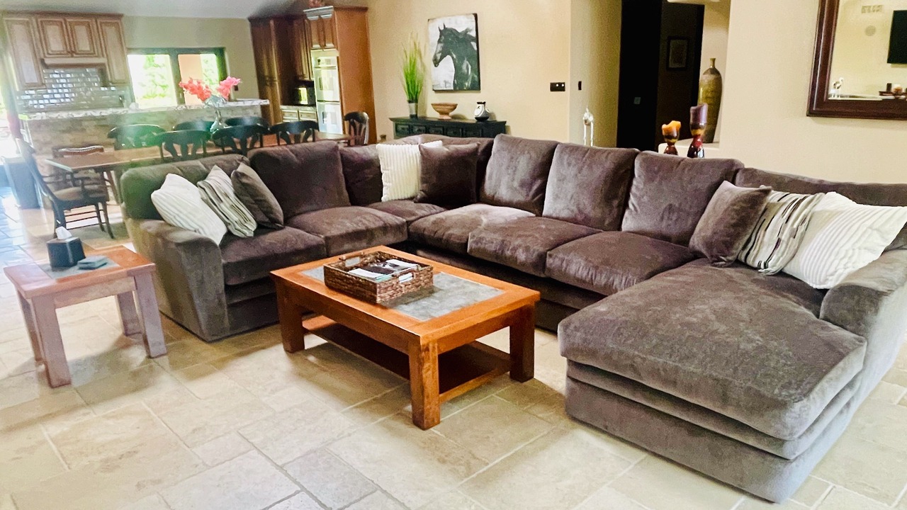Photo of Livingroom in Pinnacle Peak Shadows