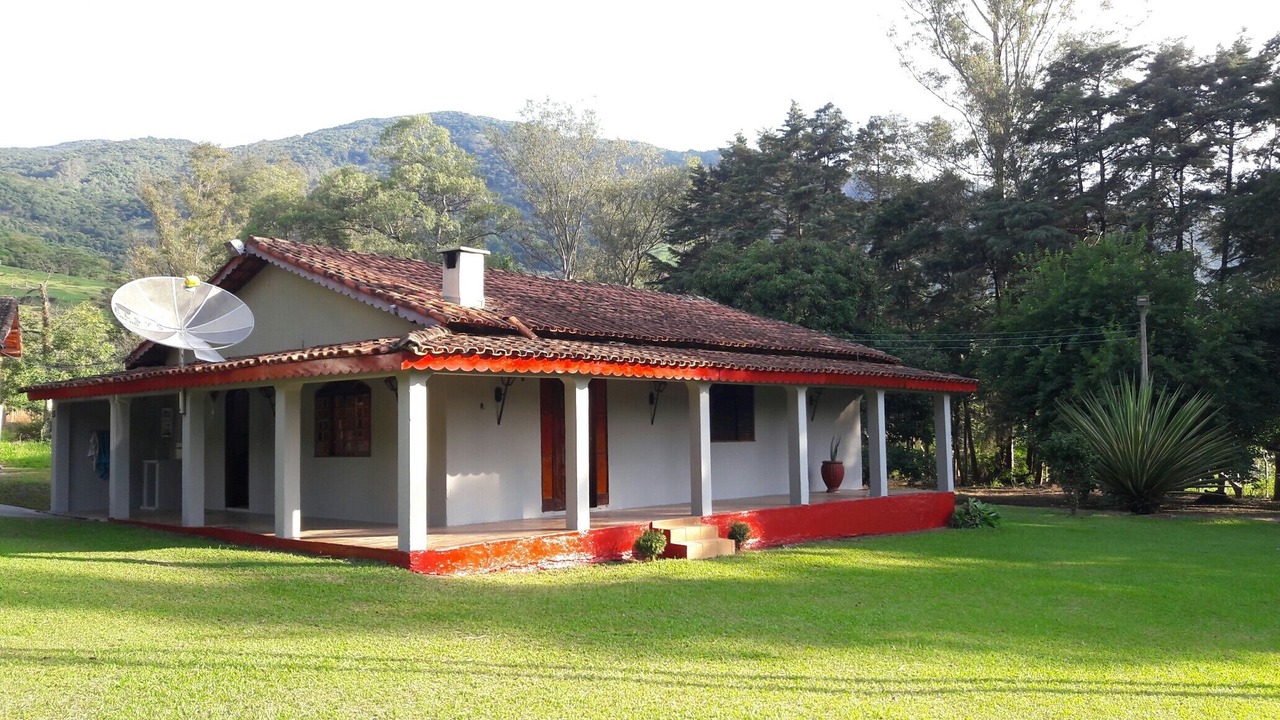 Photo of Outdoor in Extrema