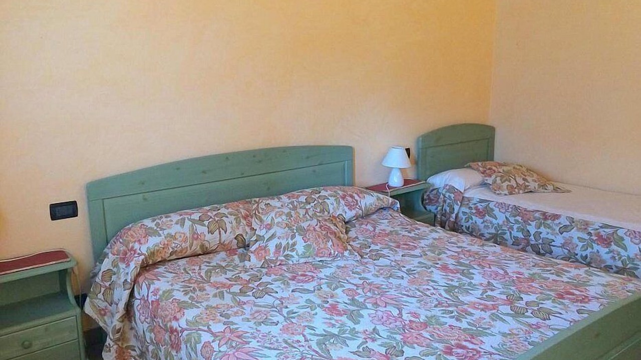 Photo of Bedroom in Miane