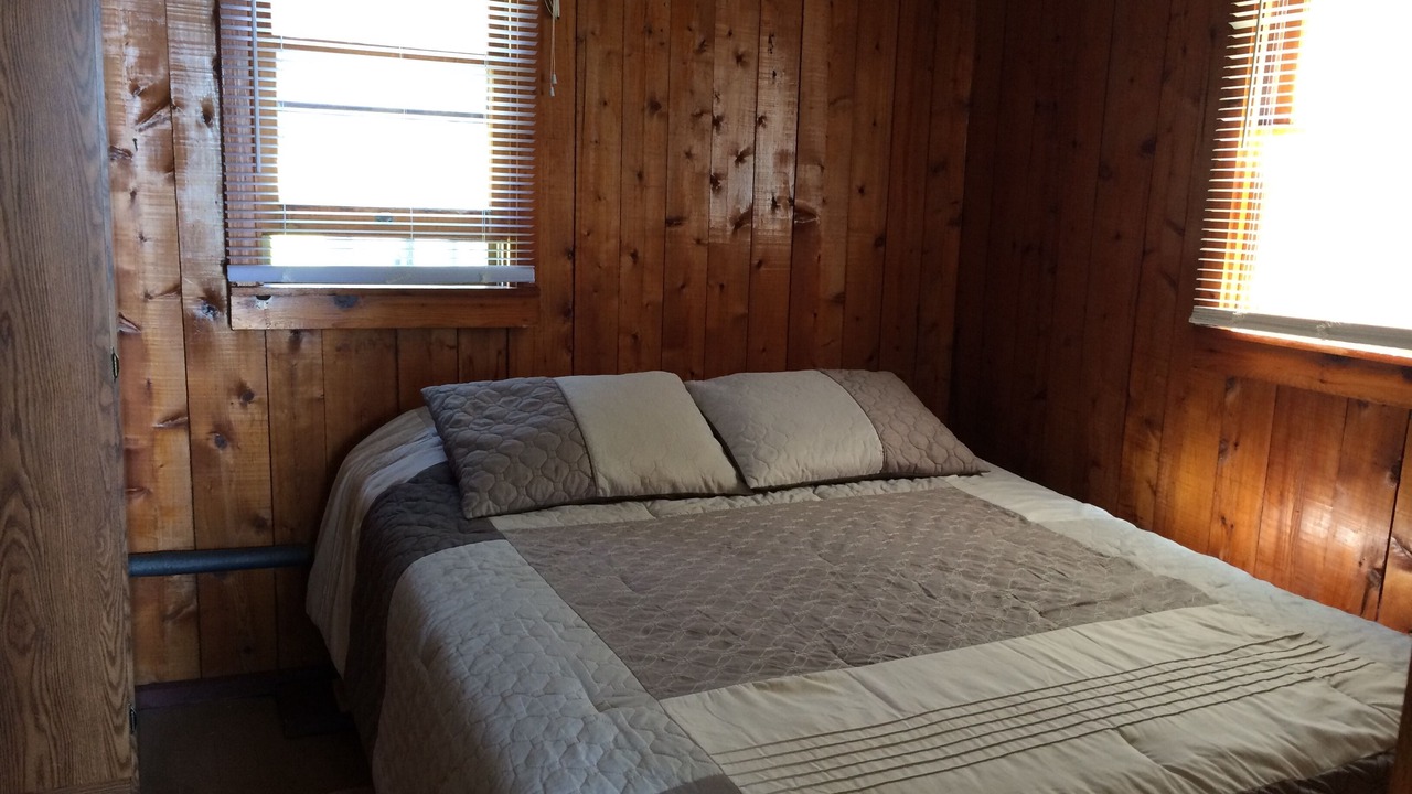 Photo of Bedroom in Crandon