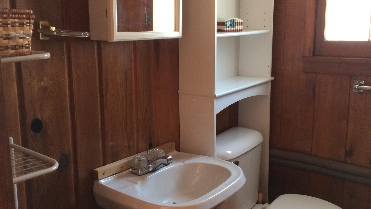 Photo of Bathroom in Crandon