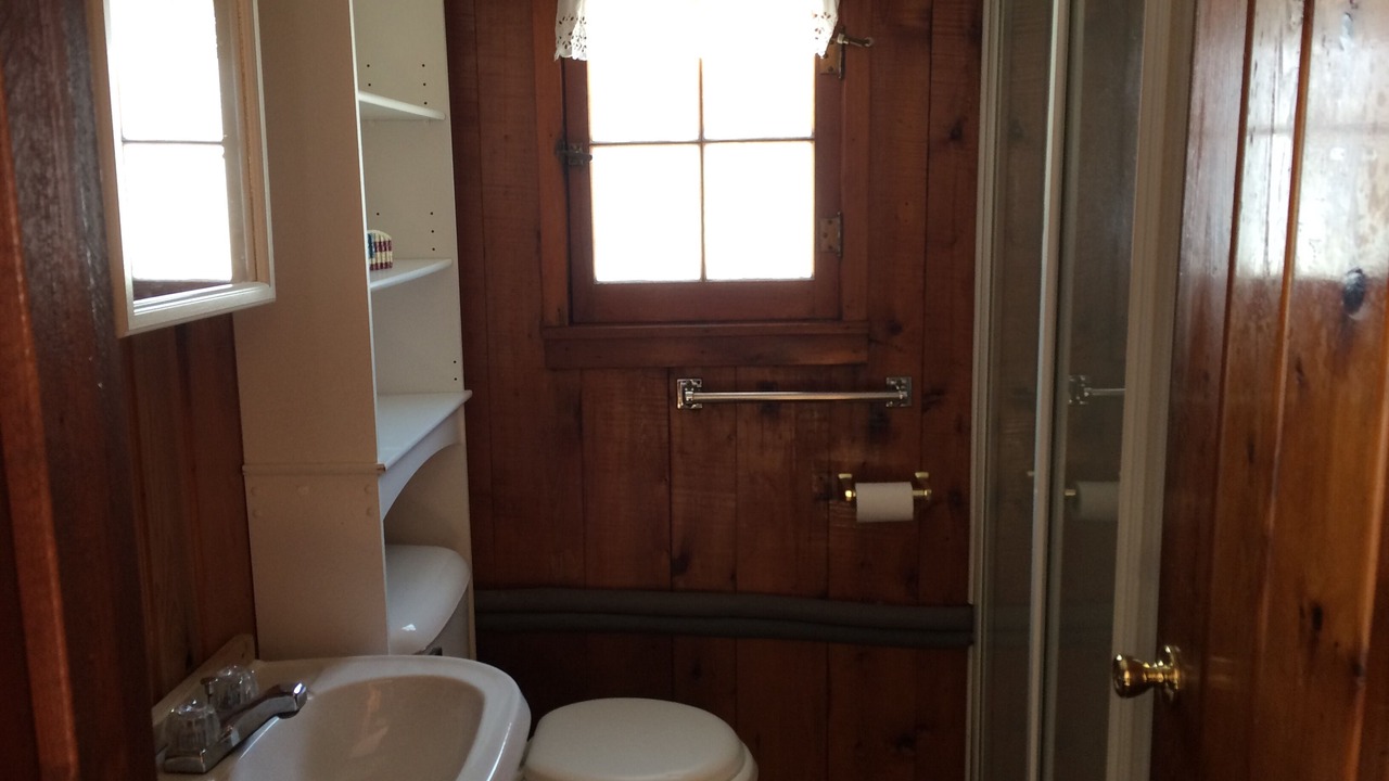 Photo of Bathroom in Crandon
