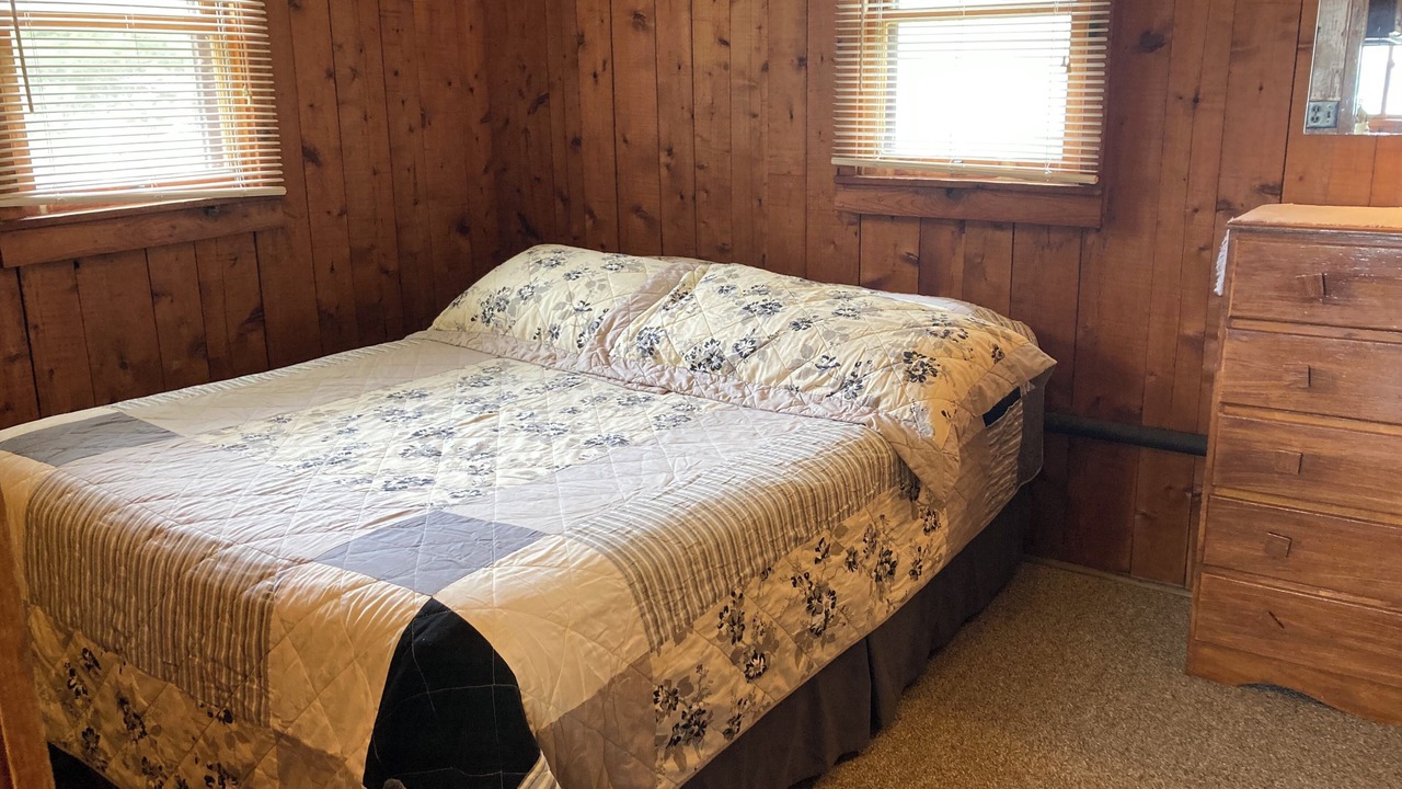 Photo of Bedroom in Crandon