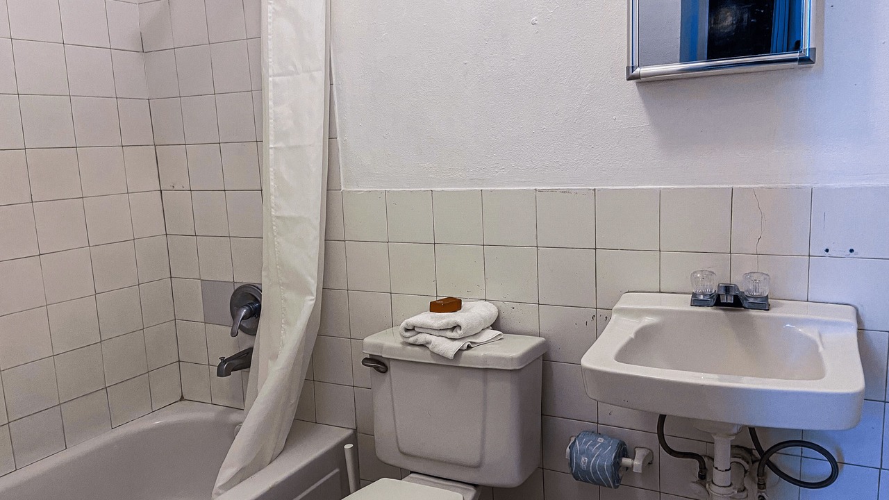 Photo of Bathroom in Ponce Centro