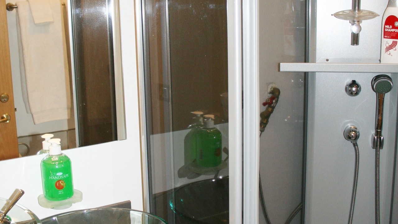 Photo of Bathroom in Faskrudsfjordur