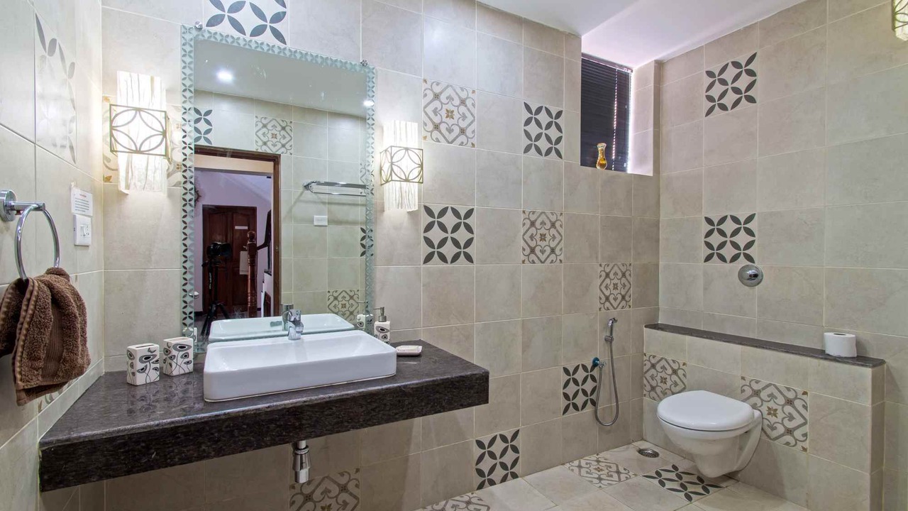 Photo of Bathroom in Gauravaddo