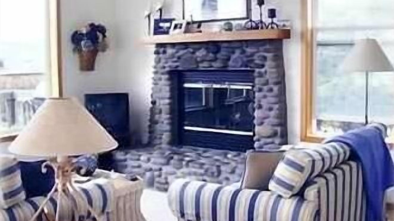 Photo of Bedroom in Manzanita