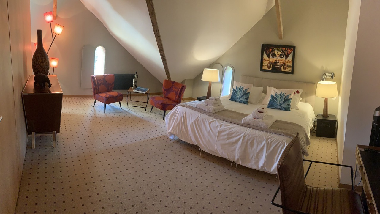 Photo of Bedroom in Escoussans