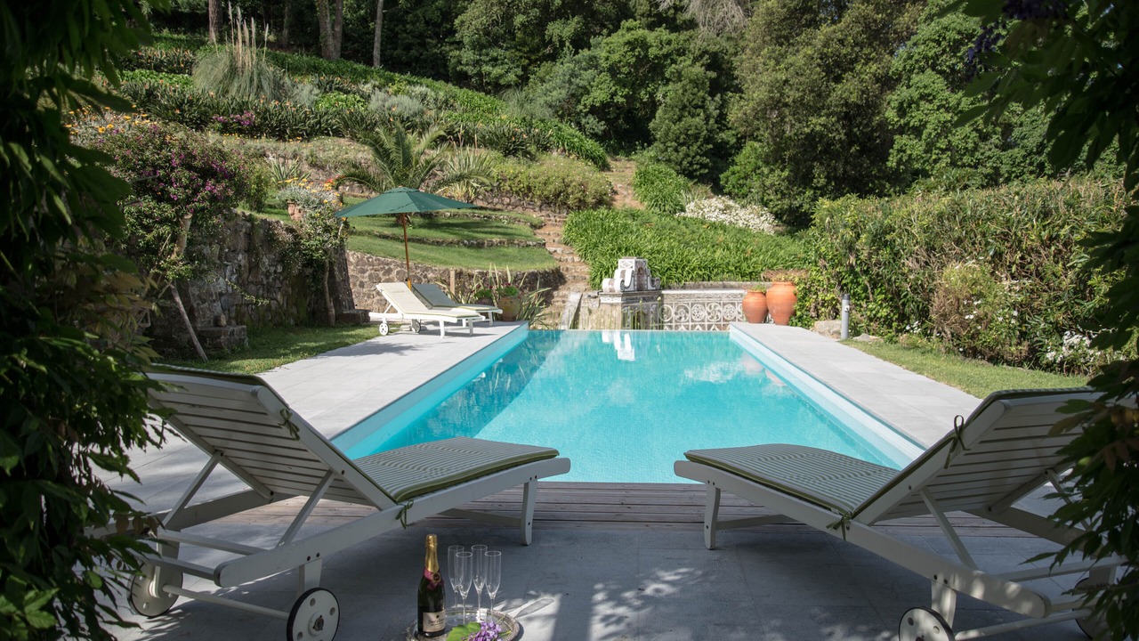 Photo of Outdoor in Monserrate