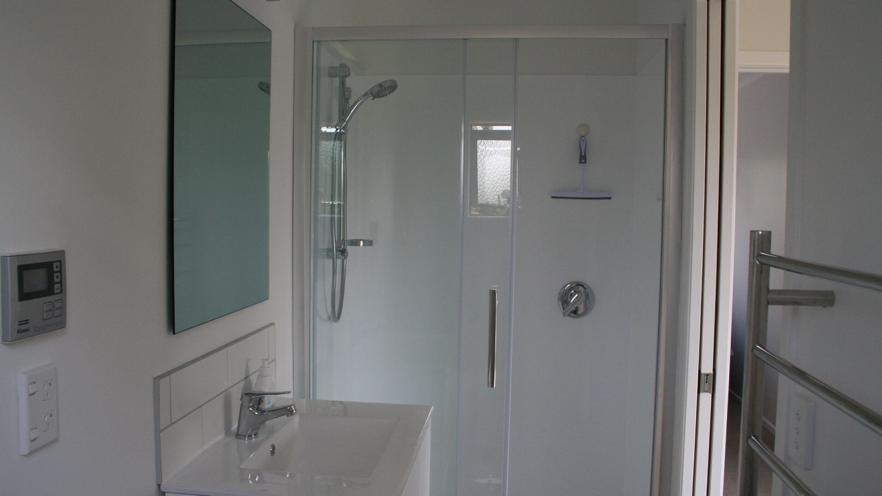 Photo of Bathroom in Te Awamutu