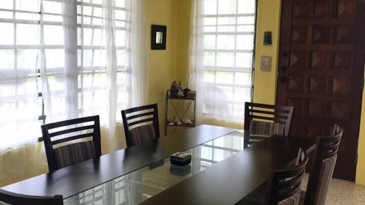 Photo of Others in Isabel II