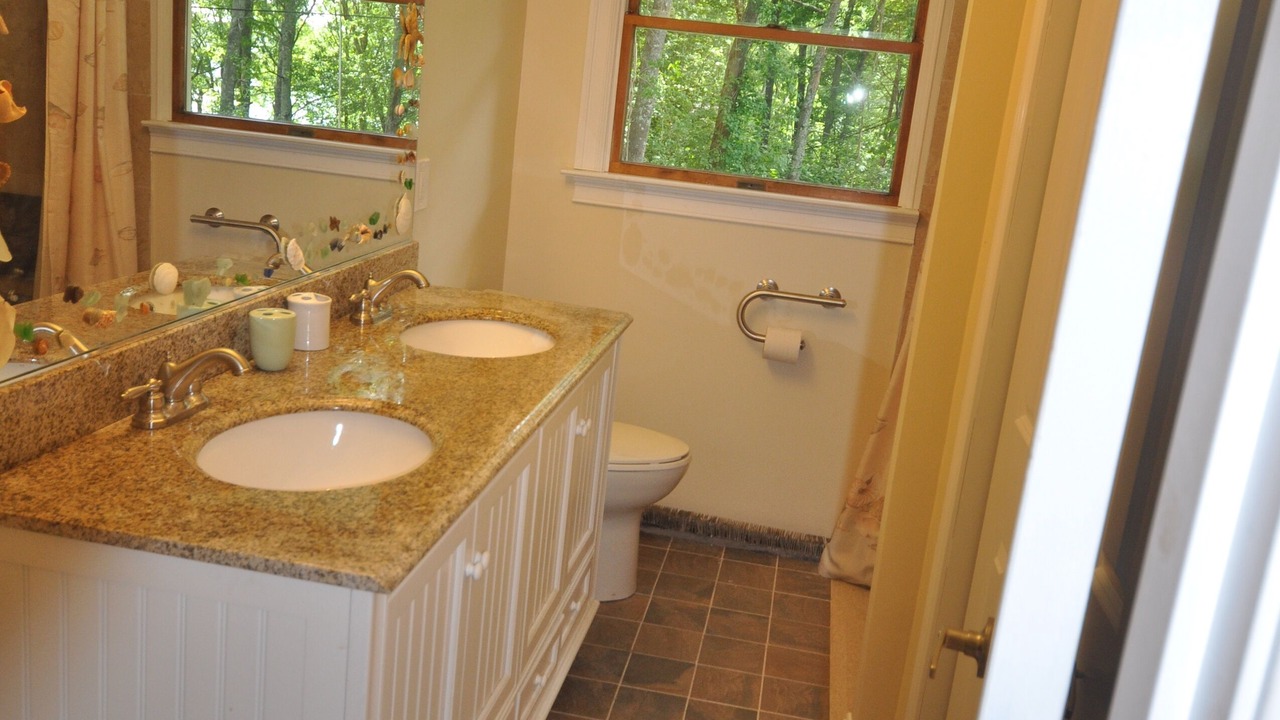 Photo of Bathroom in South Kingstown