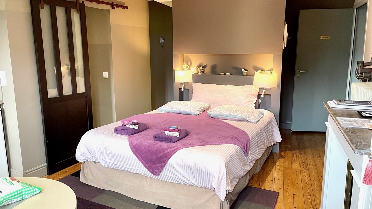 Photo of Bedroom in Chartres