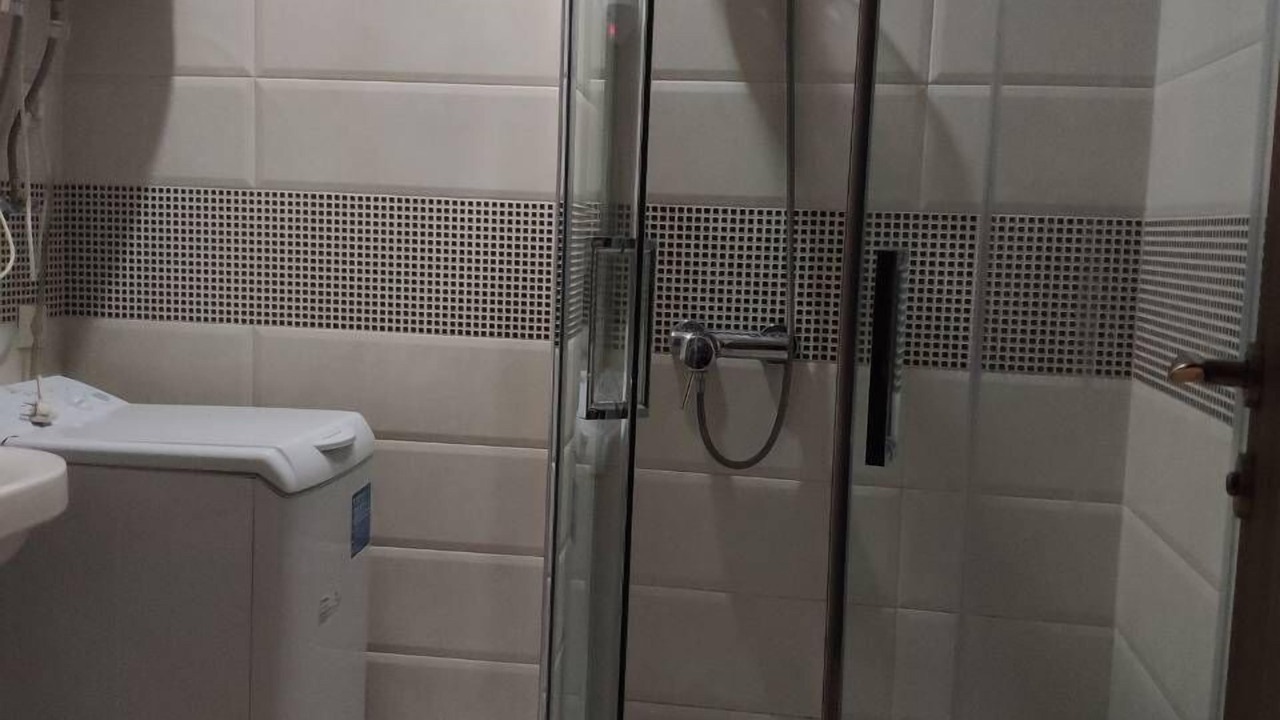 Photo of Bathroom in New Boulevard