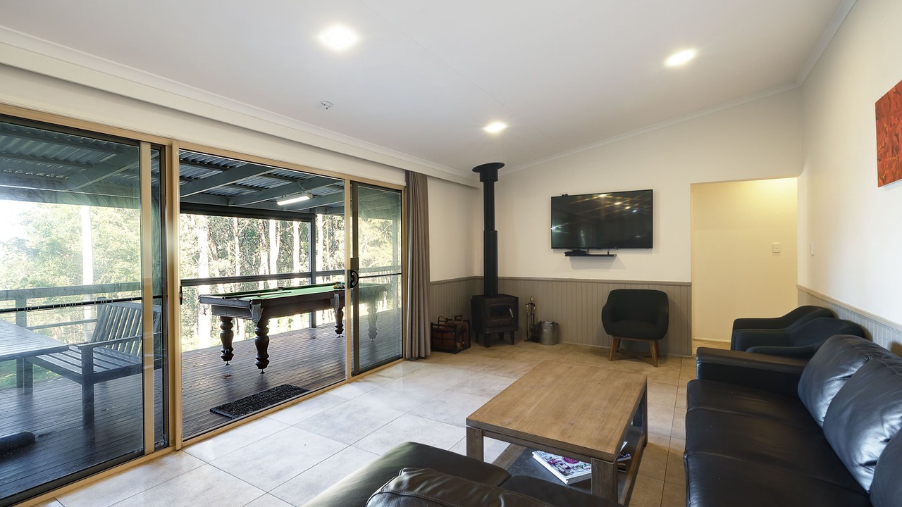 Photo of Outdoor in Vacy
