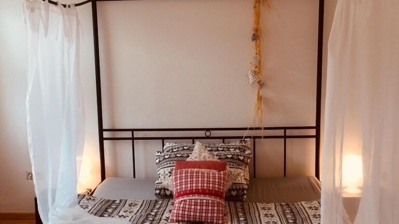 Photo of Bedroom in Udler