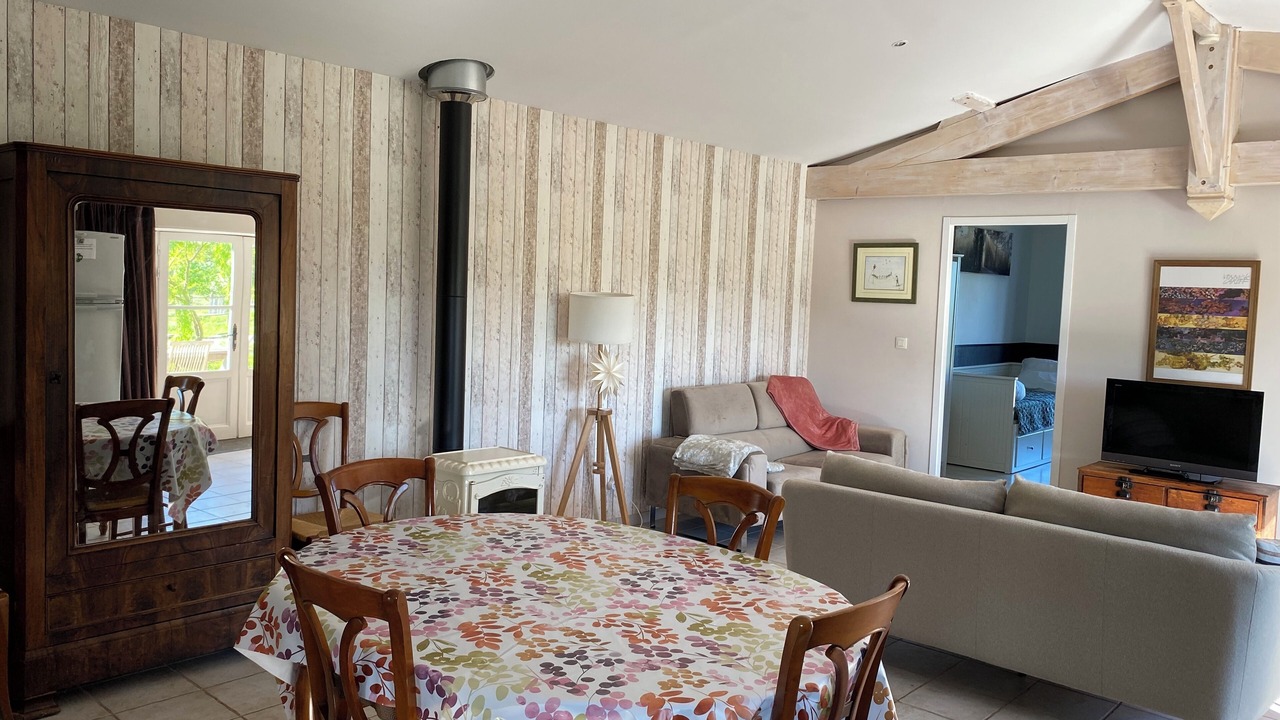 Photo of Livingroom in Beguey