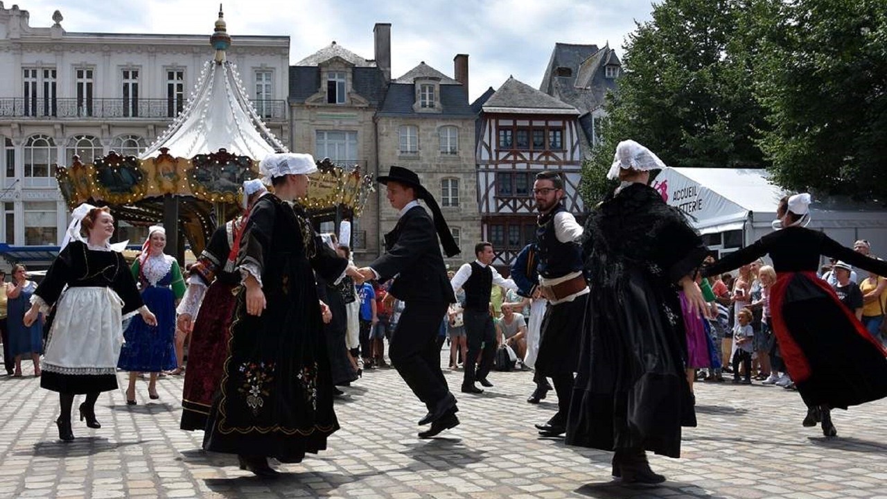 Photo of Others in Poullaouen