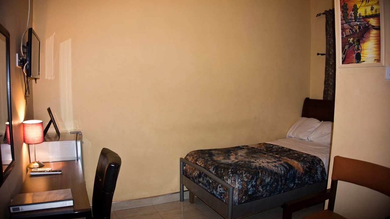 Photo of Bedroom in Asylum Down
