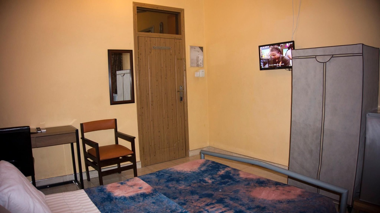 Photo of Bedroom in Asylum Down