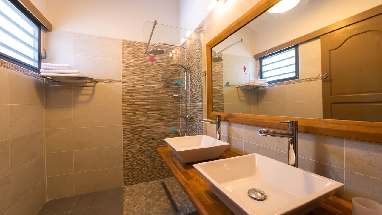 Photo of Bathroom in Circuit 1C1