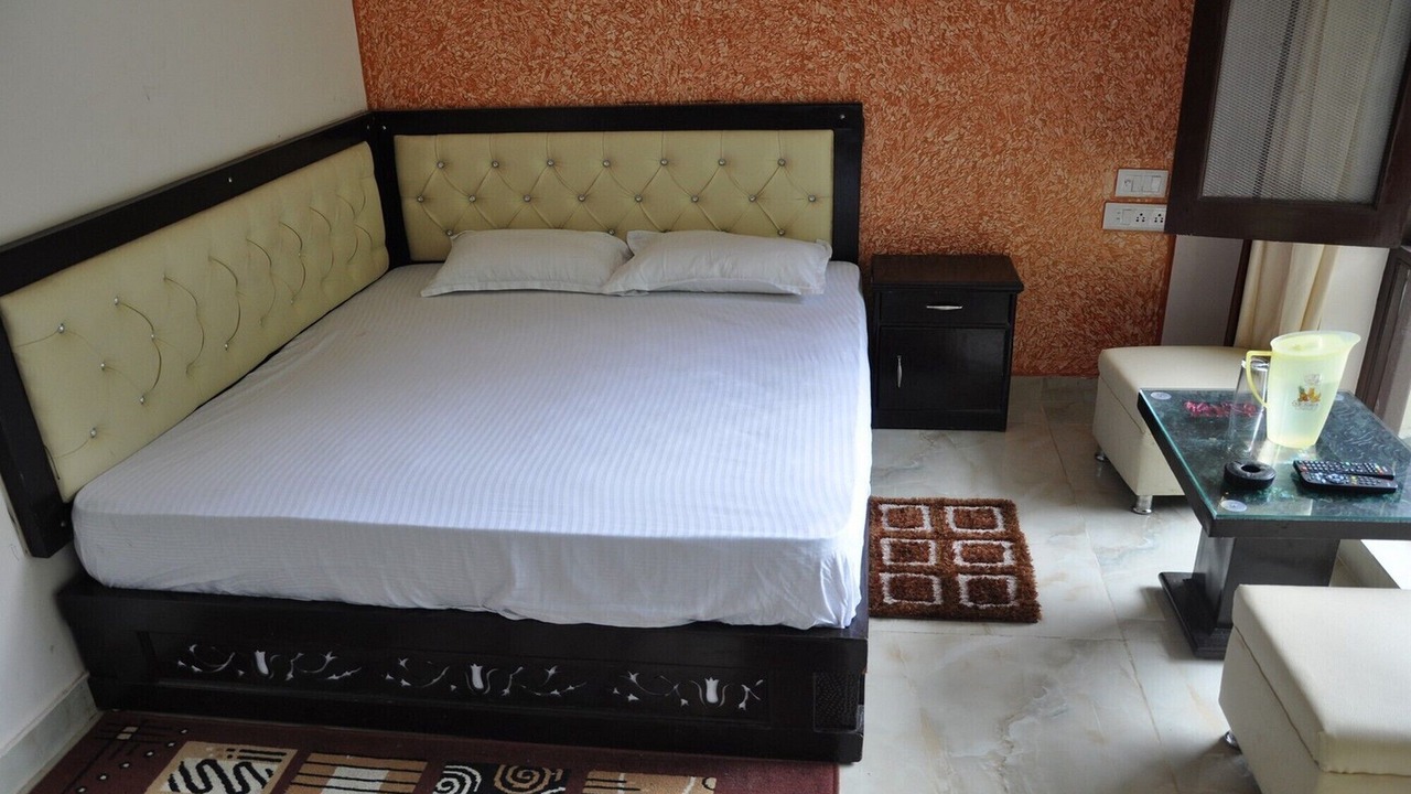 Photo of Bedroom in Tehri