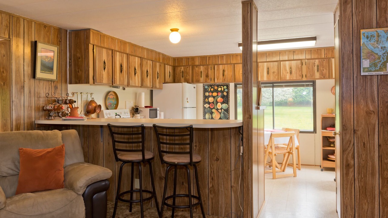 Photo of Bedroom in Clallam County
