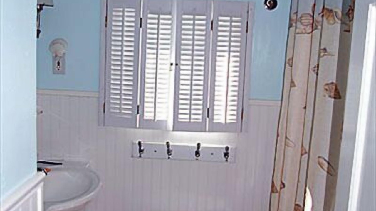 Photo of Bathroom in Easton's Point