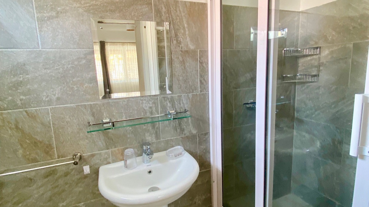 Photo of Bathroom in Flic-en-Flac