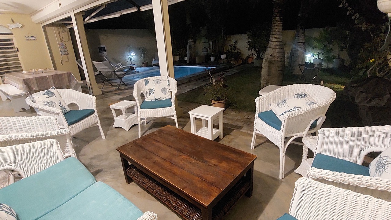 Photo of Patio Balcony in Oyster Bay
