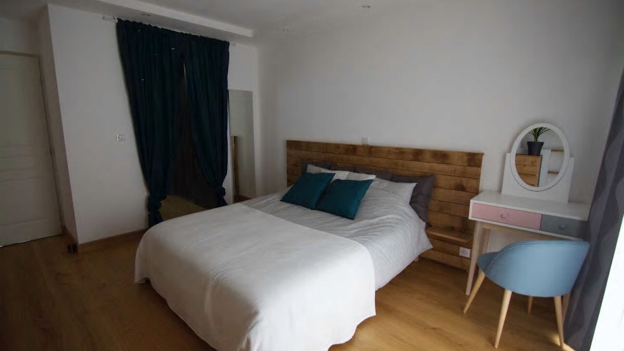 Photo of Bedroom in Carhaix-Plouguer