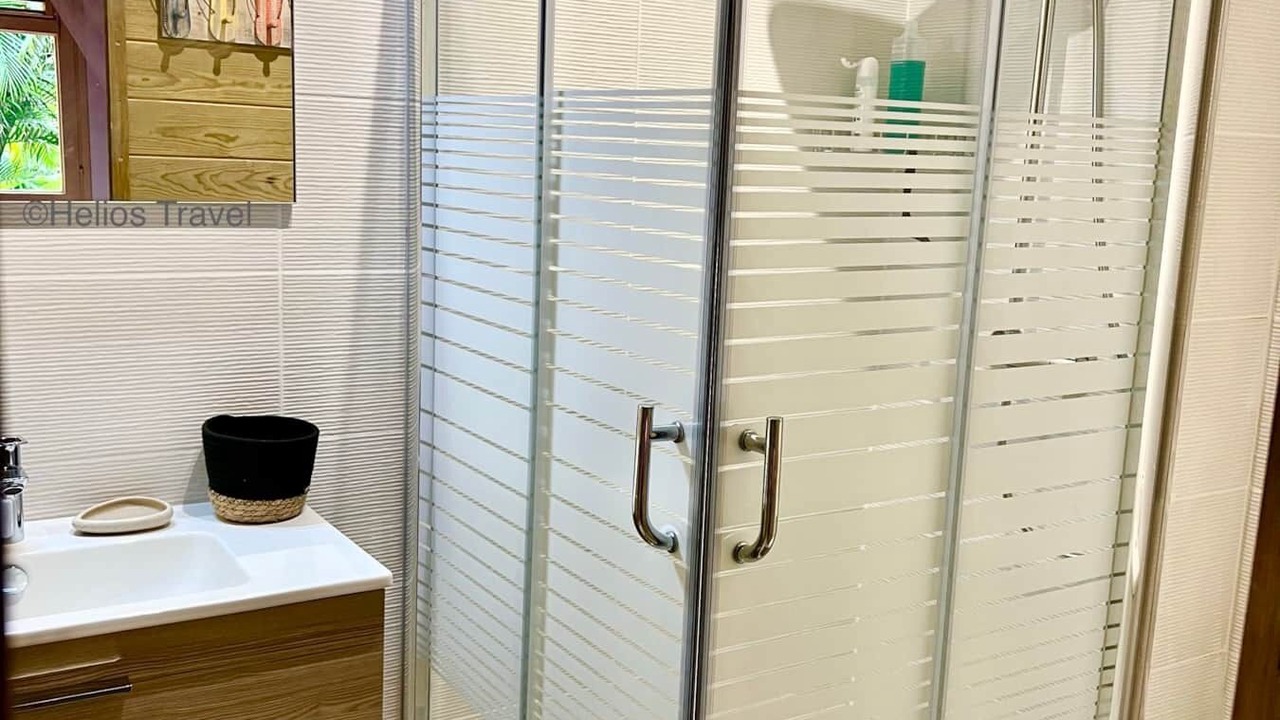 Photo of Bathroom in Bas Vent