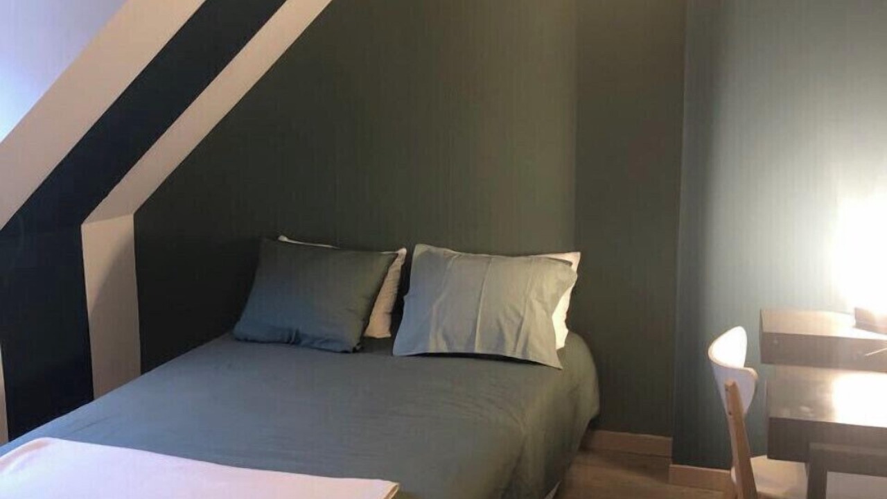 Photo of Bedroom in Lisieux