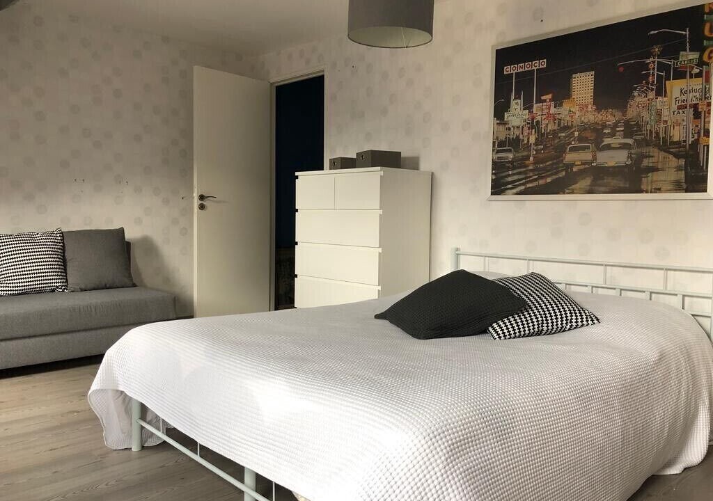 Photo of Bedroom in Lisieux