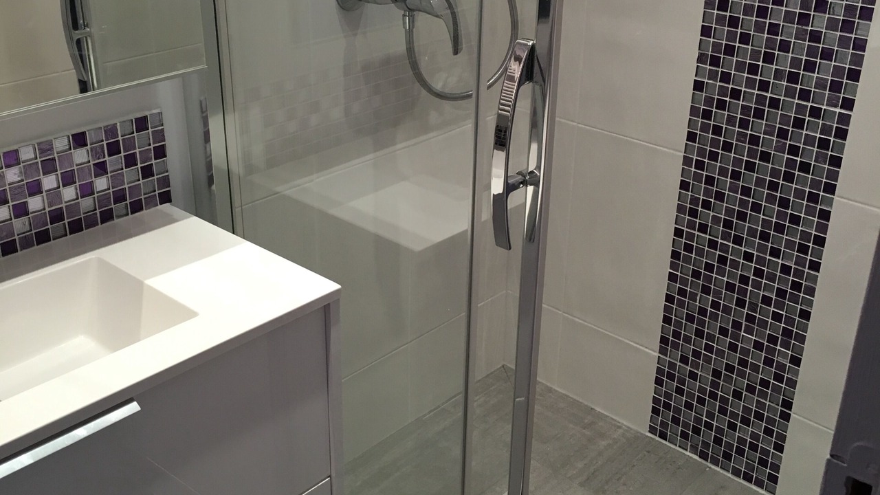 Photo of Bathroom in Hecourt