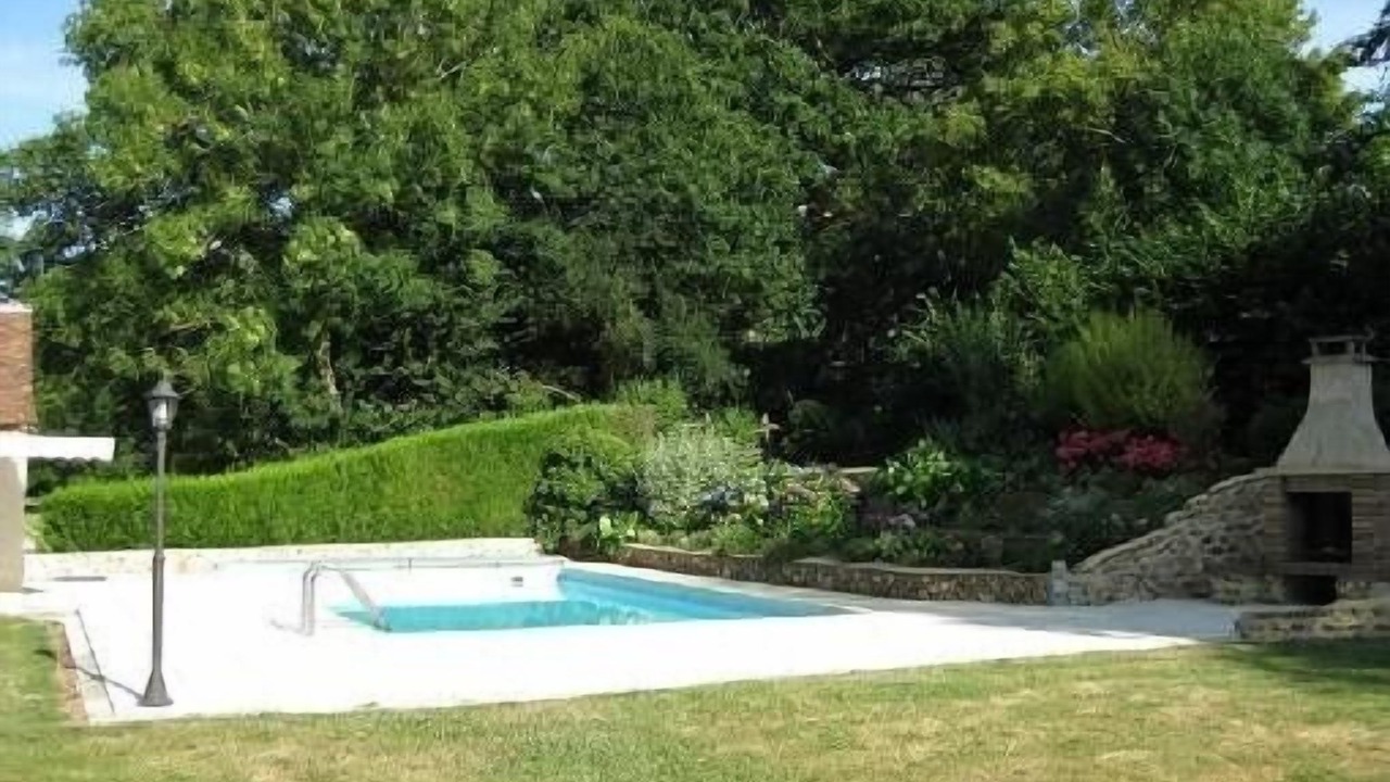 Photo of Outdoor in Unverre