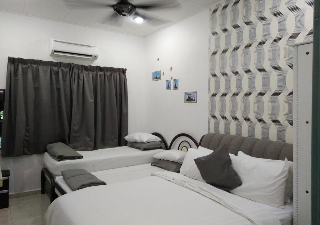 Photo of Bedroom in Taman Gadong Perdana