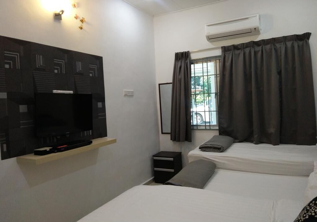 Photo of Bedroom in Taman Gadong Perdana