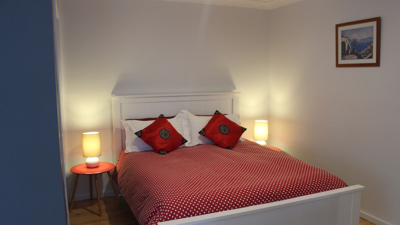 Photo of Bedroom in Cook