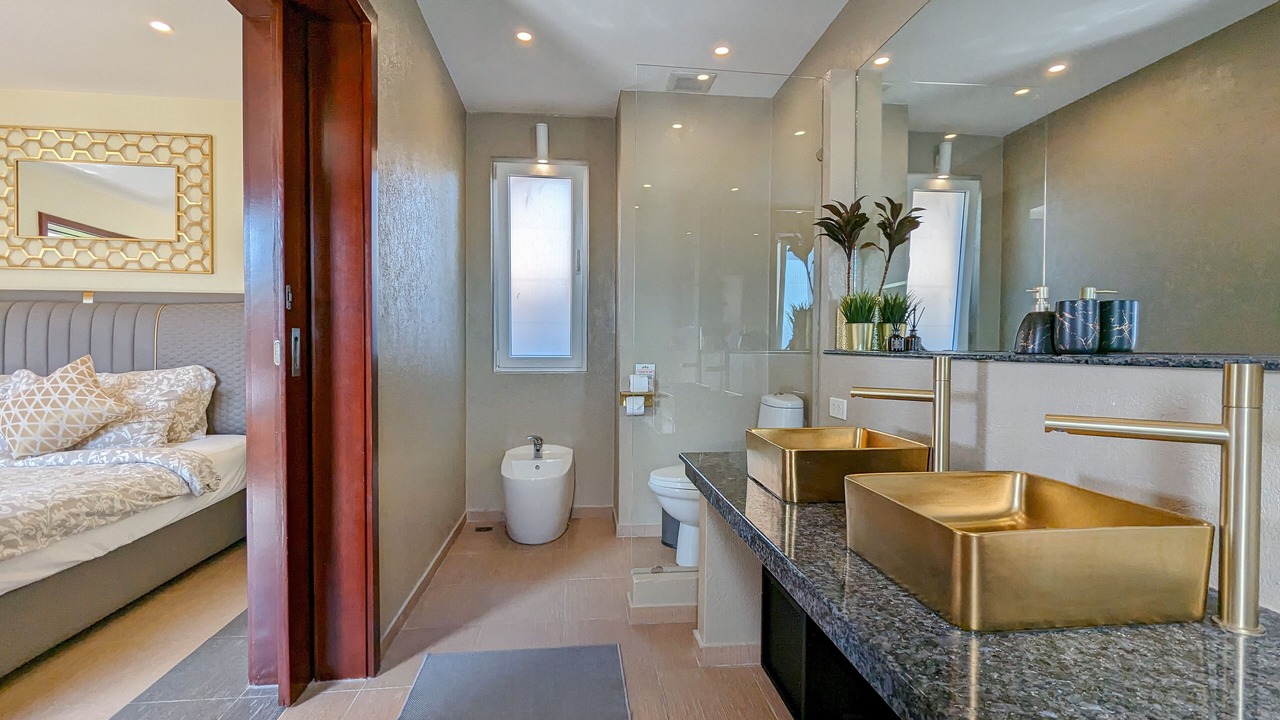 Photo of Bathroom in Klong Son