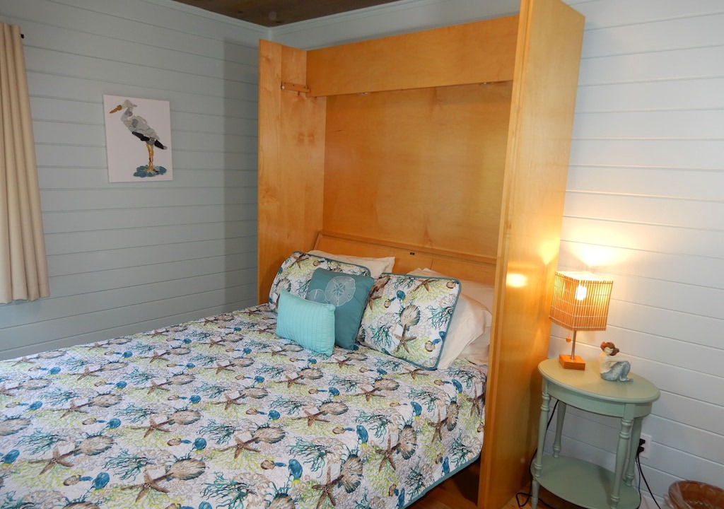Photo of Bedroom in Opal Cliffs