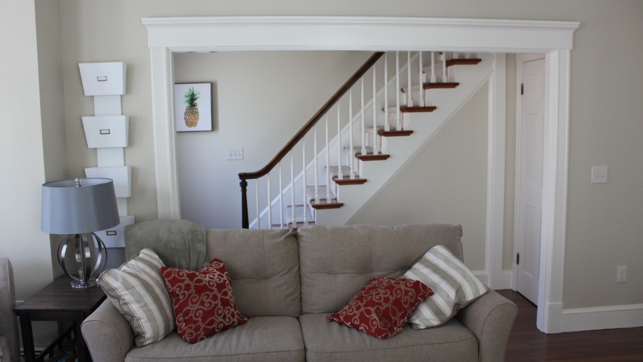 Photo of Livingroom in Historic Hill