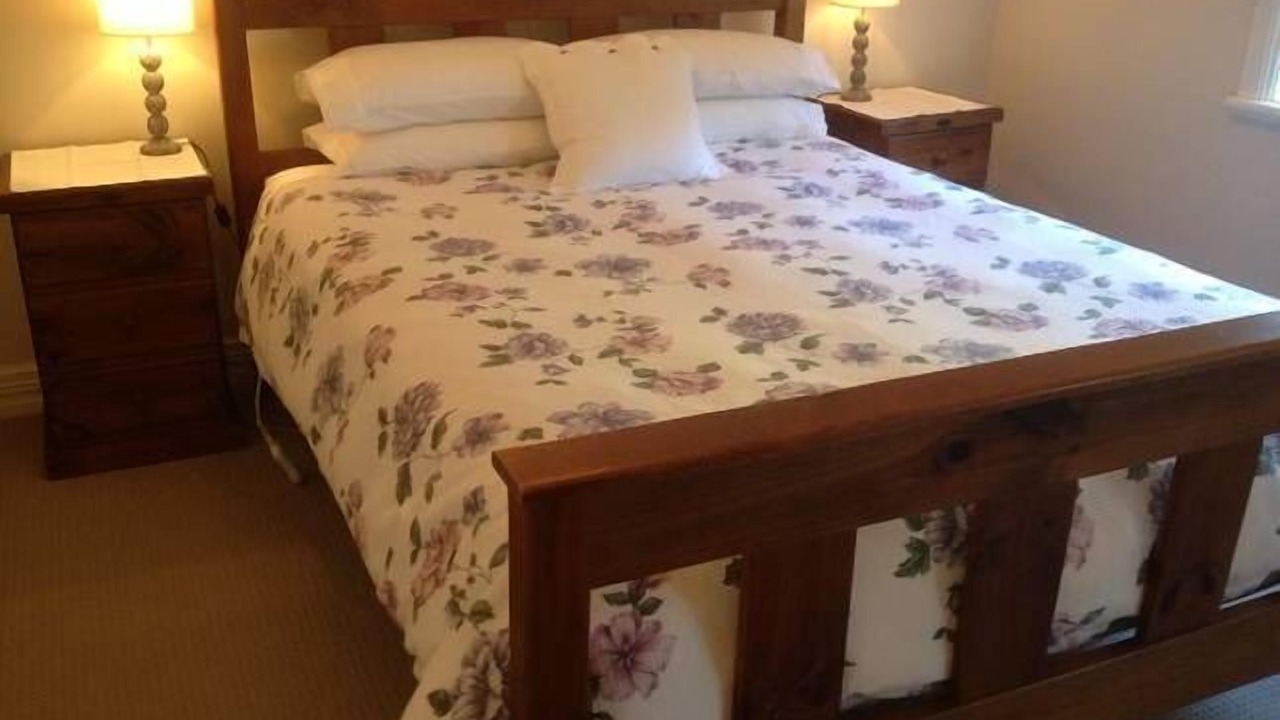 Photo of Bedroom in East Tamworth