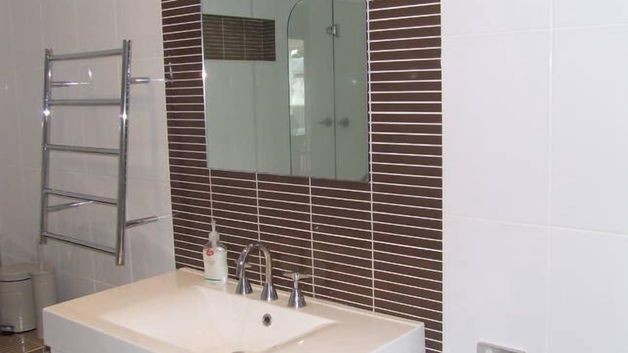 Photo of Bathroom in East Tamworth