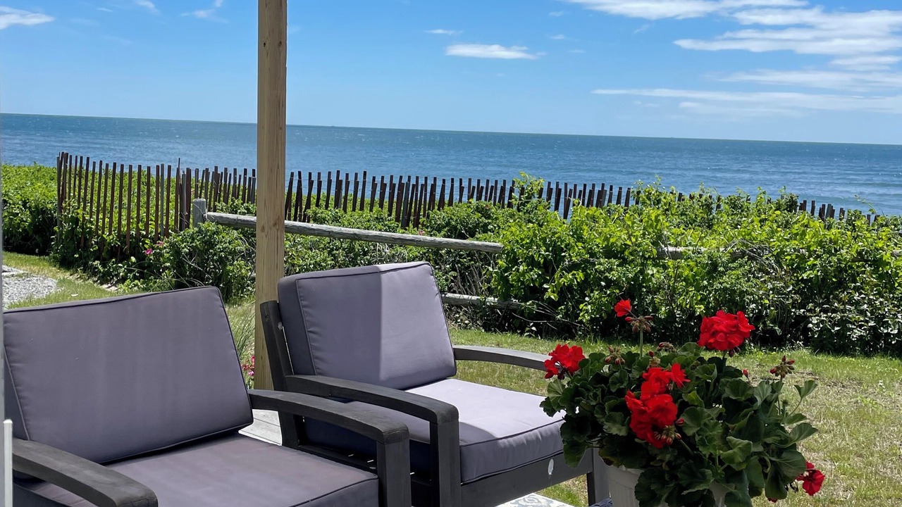 Photo of Patio Balcony in Matunuck